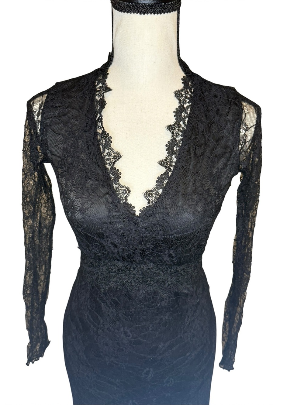 Rachel Parcell Black Lace V-Neck Long Sleeve Midi Dress - Picture 6 of 7